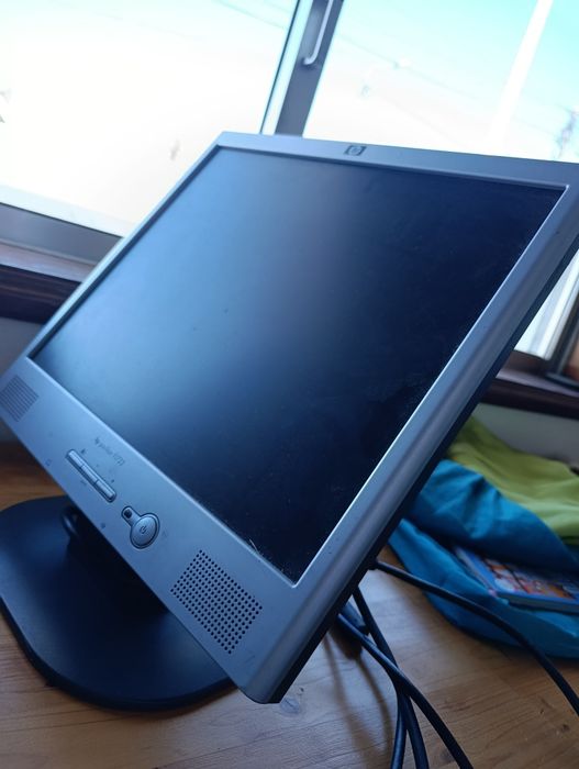 Ecrã hp pavilion f1723 17