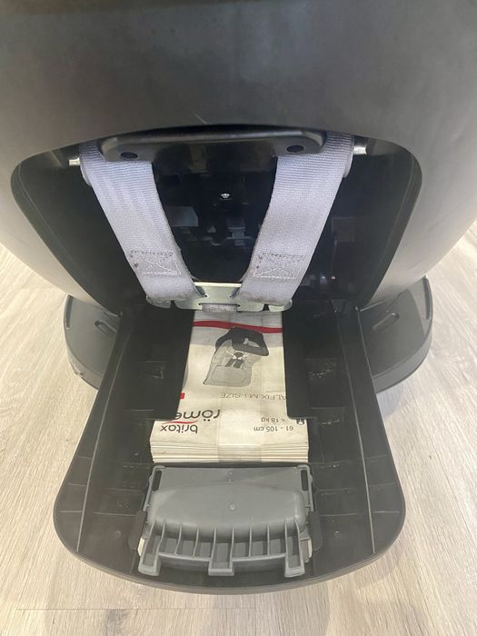 Cadeira Auto Britax Römer DUALFIX M i-SIZE com Redutor