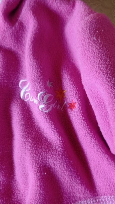 Bluzy polarowe (kurtki) 2 szt 86-92 dziewcz.