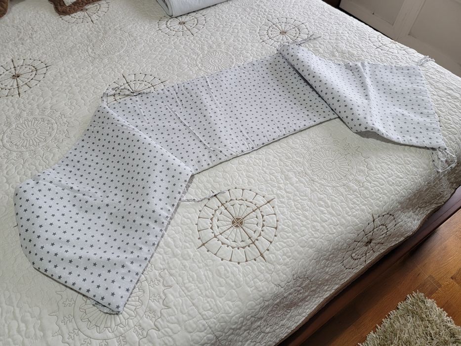 Edredão + Resguardo Estrelas cinzento