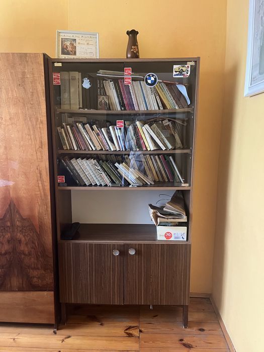 Komplet starych mebli