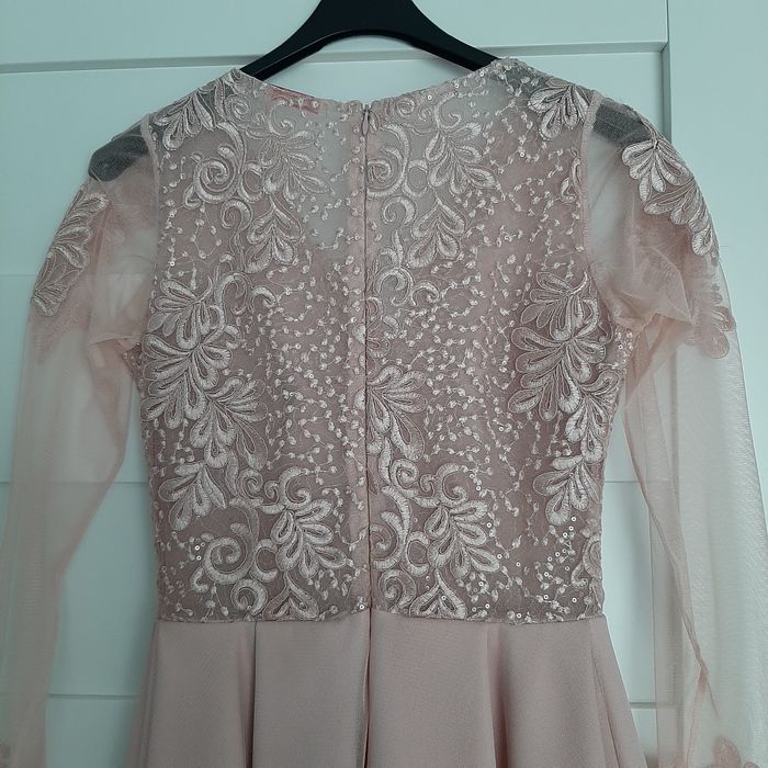 Suknia  na studniówkę pudrowy róż