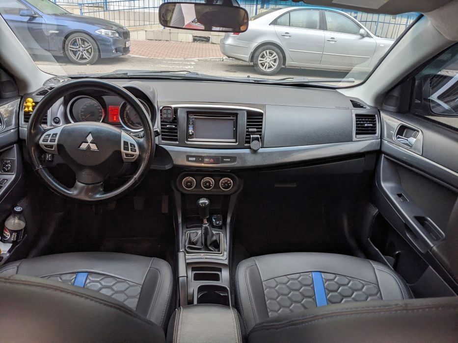 Продам доглянуте авто Lancer X