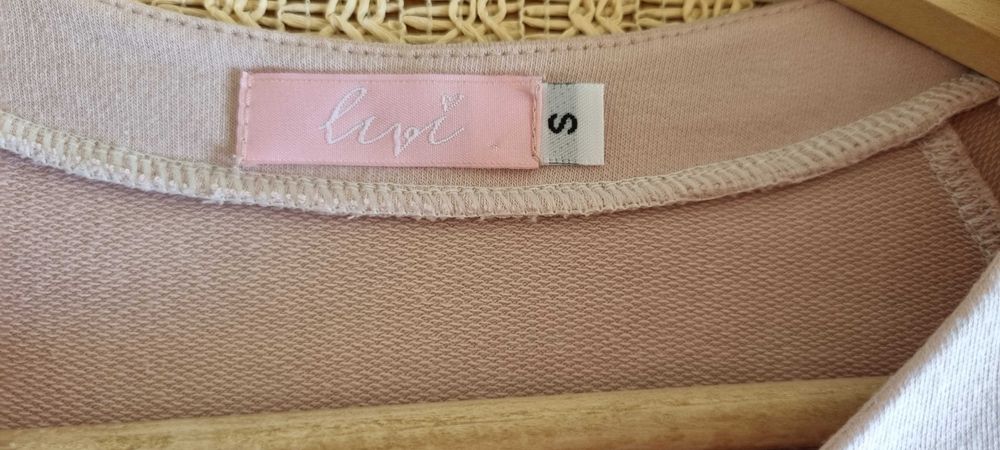 Prześliczna bluzka bluza pudrowy róż Luvi pastelowa  S casual  2 w 1
