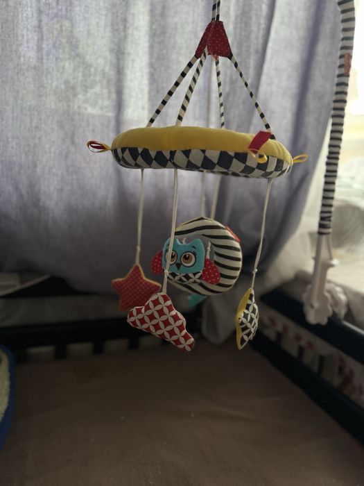 Мобіль на дитяче ліжечко Масік