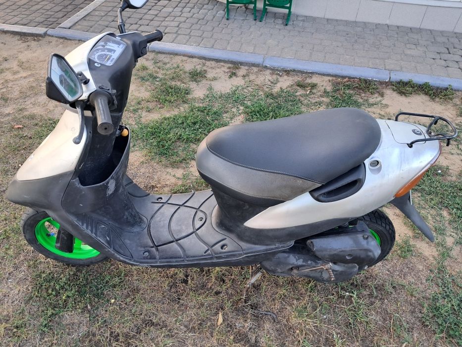 Скутер suzuki lets 2