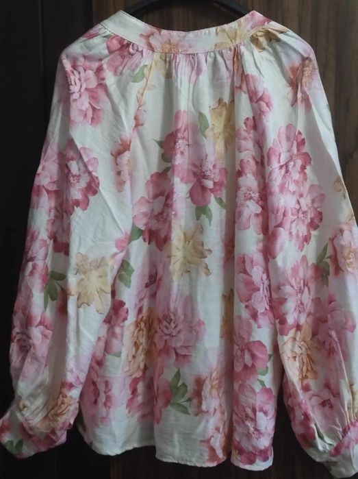 Piękna elegancka koszula