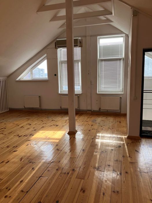 Комерційне приміщення, вул. Уманська, 25 — 130 м²