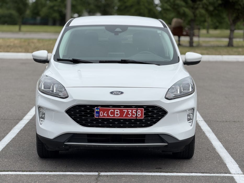 Ford Escape 2022 рік 2.0 в ідеальному стані