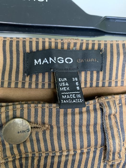 Spodnie w paski MANGO
