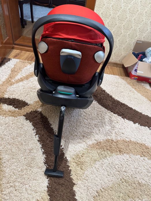 Автокрісло Cybex з системою кріплення ізо фікс!