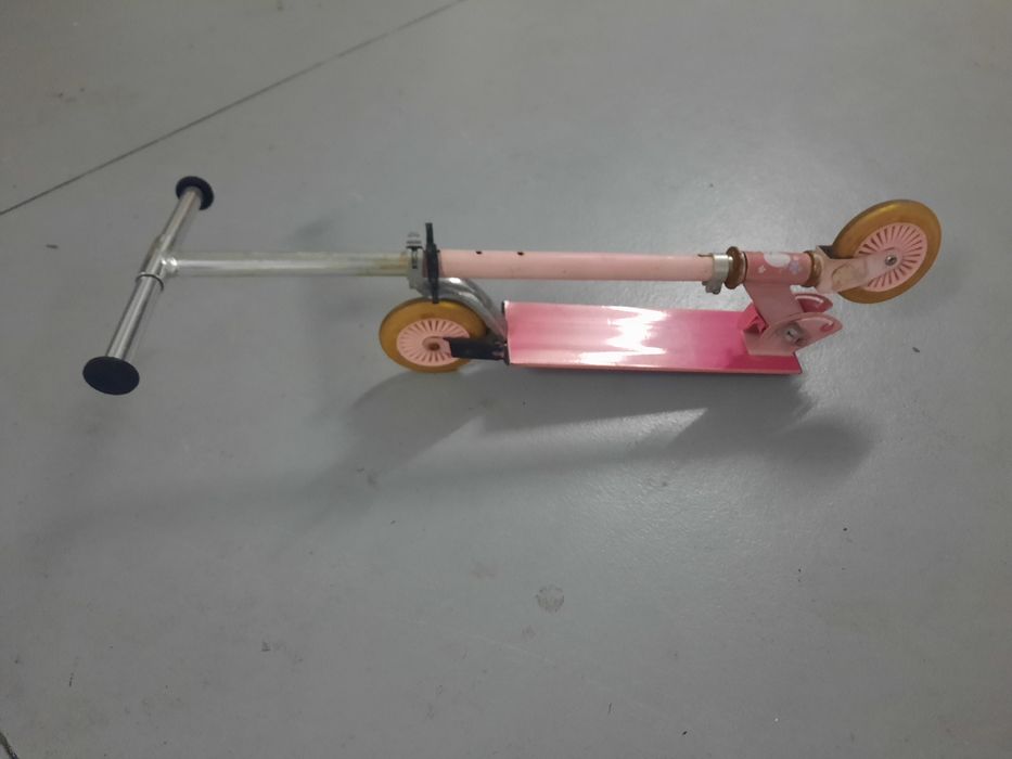 Trotinete de menina em aluminio