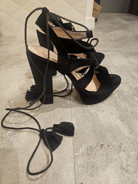 Sandały obcas koturn welurowe 40