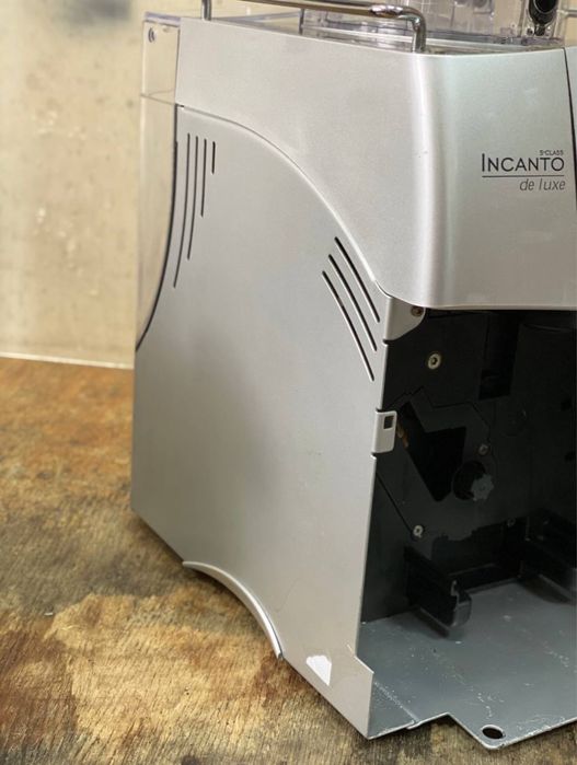 Кофемашина, кавоварка, кавамашина. Saeco Incanto De Luxe