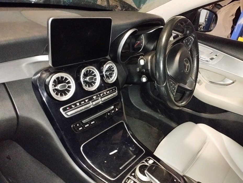 Салон сидения Mercedes W205 sedan Universal