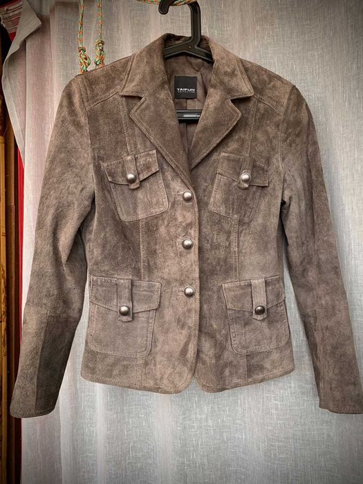 Замшевий жіночий піджак Taifun
