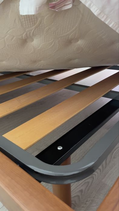 Cama de casal 190x160