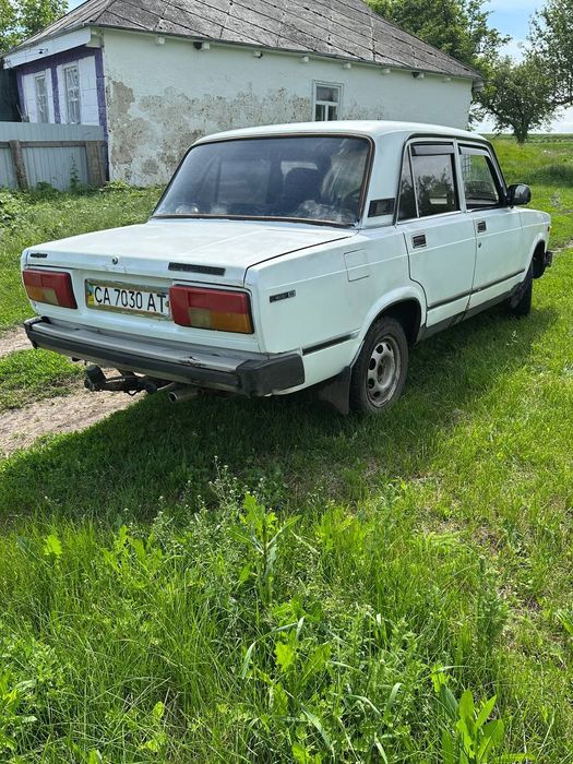 Продам ВАЗ 2105 експортна