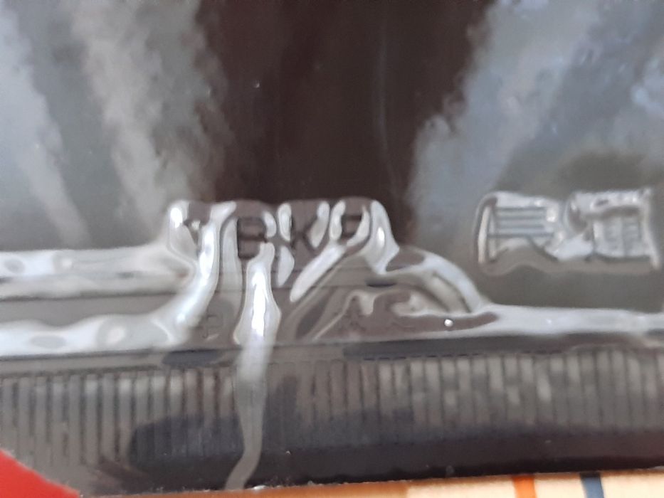 Новая ракетка (затянута в плёнку) для настольного тенниса T.B.K