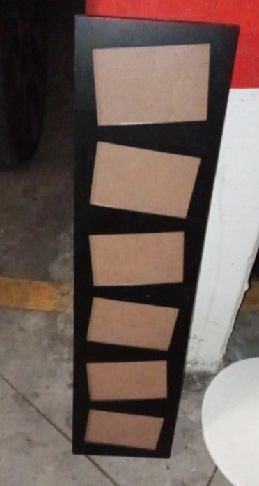 Moldura para 6 fotografias