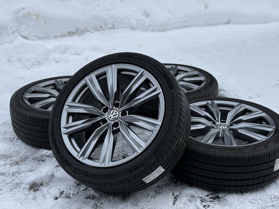 Диски VW Tiguan R-Line R20 8J ET41 KAPSTADT 5x112 гума 235/45 R20