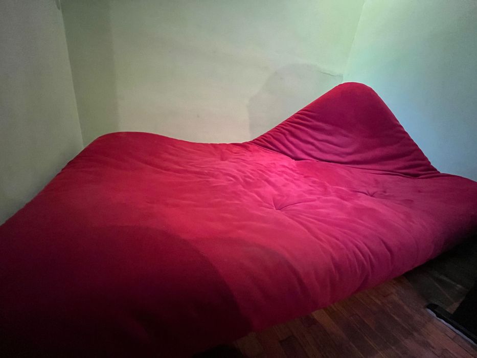 Диван розкладний, оригінальної форми, бордовий, велюр 200*130