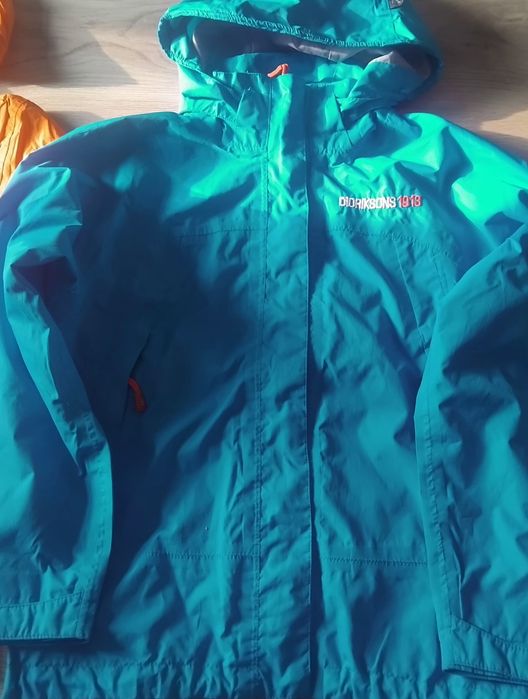 Kurtka mountain warehouse didrikdons 134-140