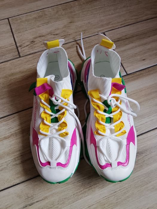 Buty sportowe adidasy