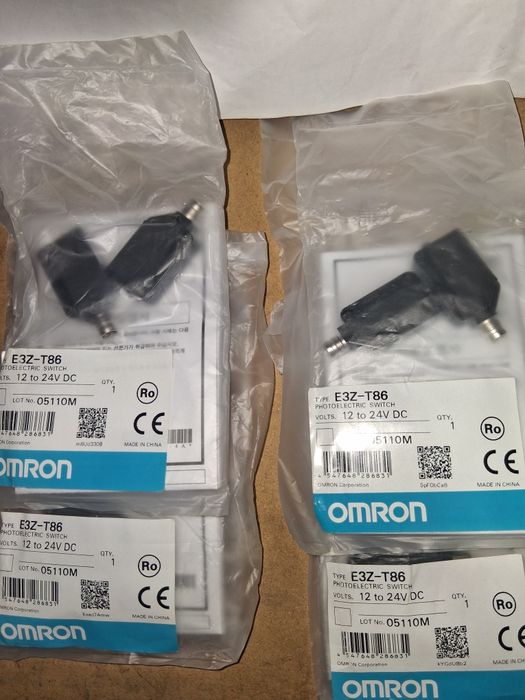 Fotocélula de barreira Omron E3Z-T86