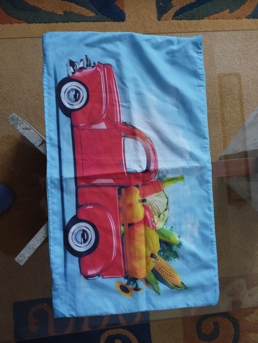 Fronhas decorativas muito bonitas, versáteis em bom estado.