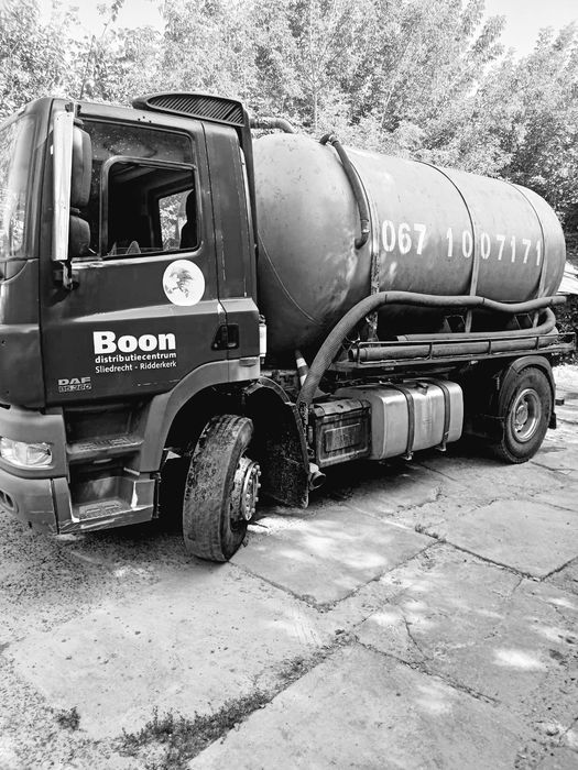 Послуги асенізатора,  відкачка вигрібних ям