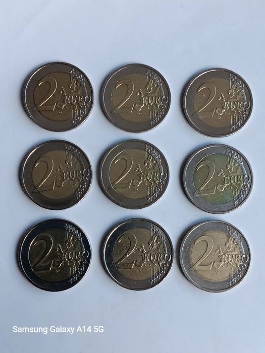 9 moedas de 2€ da Alemanha . algum uso