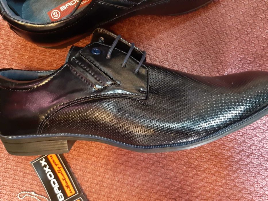 Buty garniturowe męskie młodzieżowe 41-42