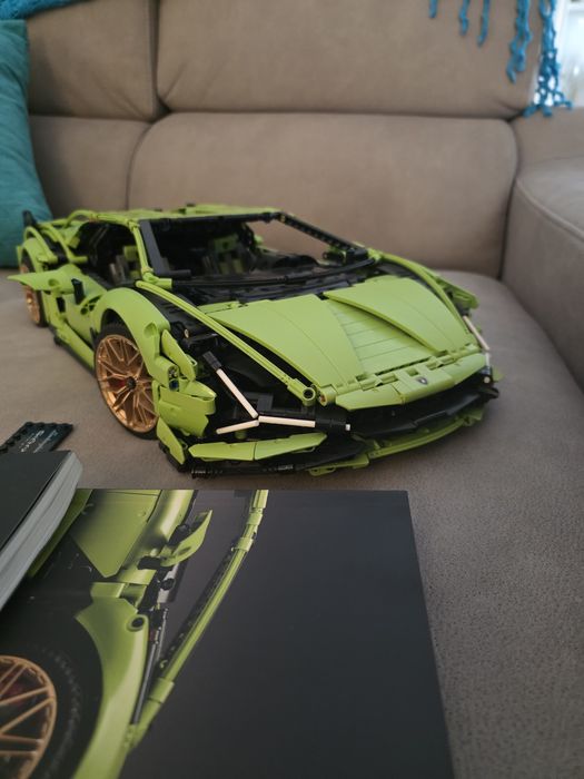 Lego 42115 Lamborghini Sien