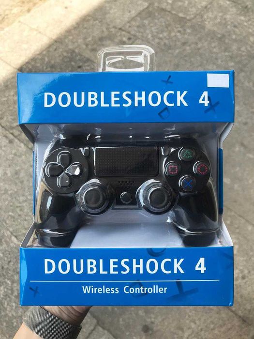 PS4 - Comando PlayStation 4 - Preto - SELADO