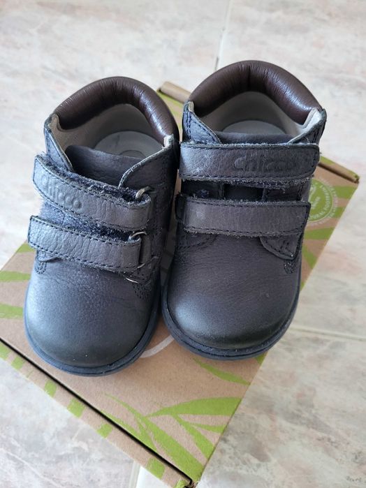 Sapatos de menino da Chicco