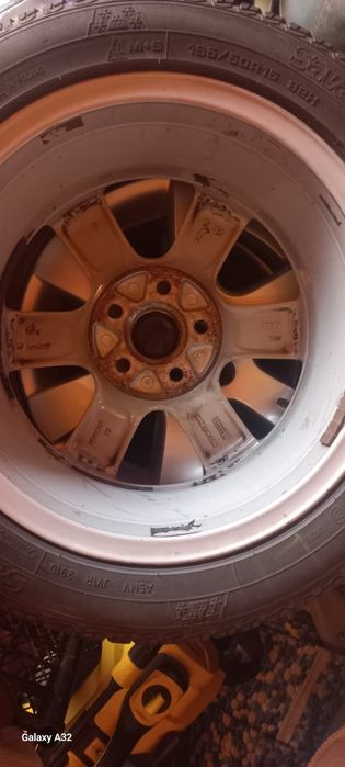 Oryginalne felgi volkswagen Polo 2008