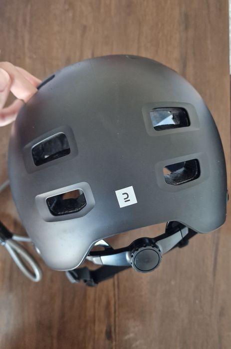 Conj. Acessórios p uso desportivo (Capacete/Cadeado)