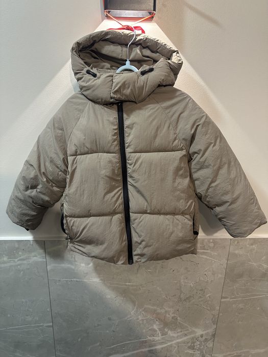 Куртка Zara. 104 размер
