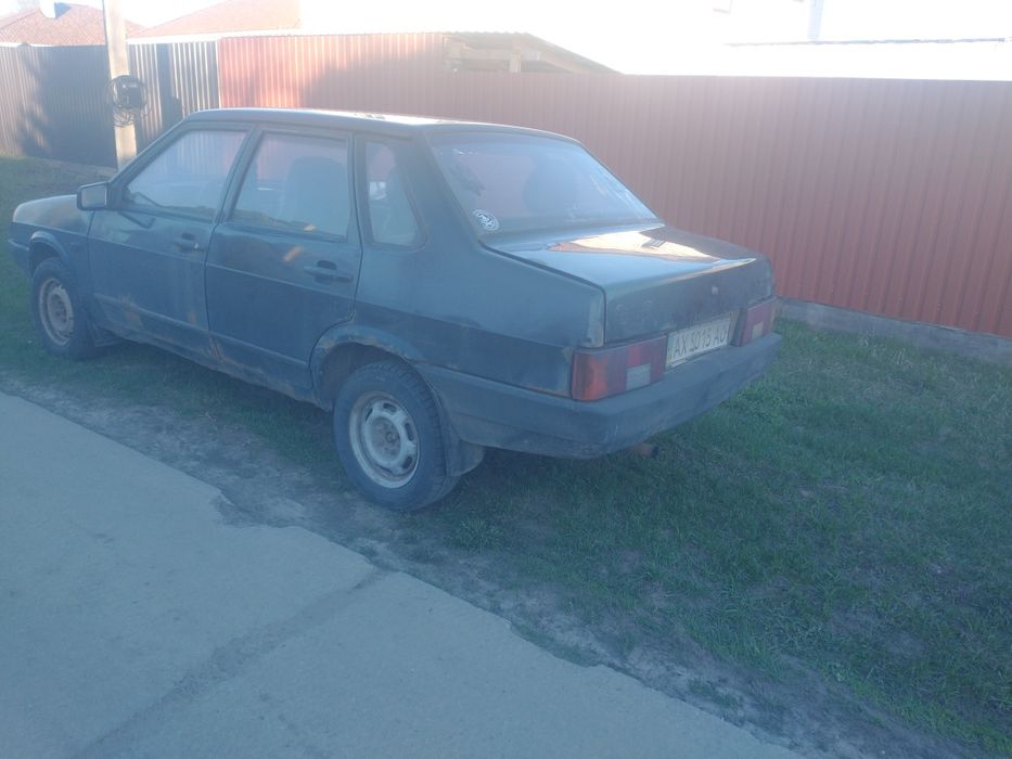 Продам машину 99