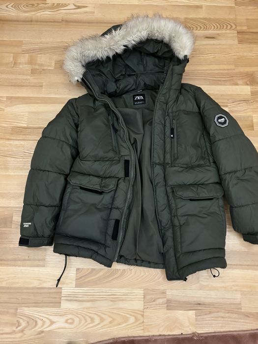 Продам куртку ZARA розмір М
