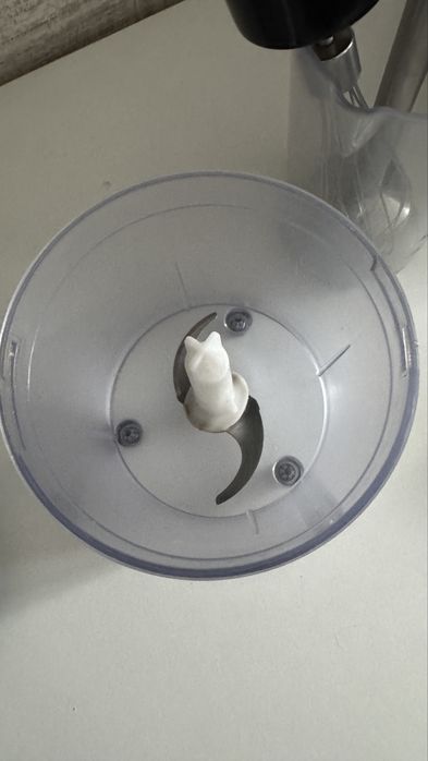 Блендер Grunhelm