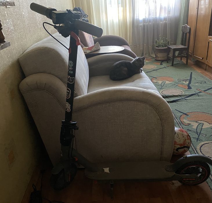 Клектричний самокат