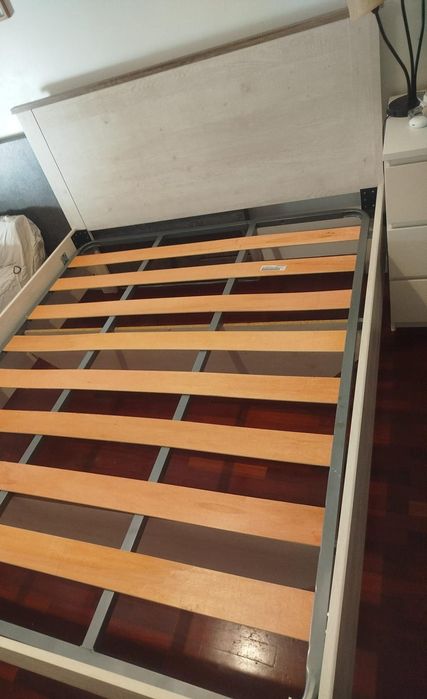 Vendo Cama de Casal