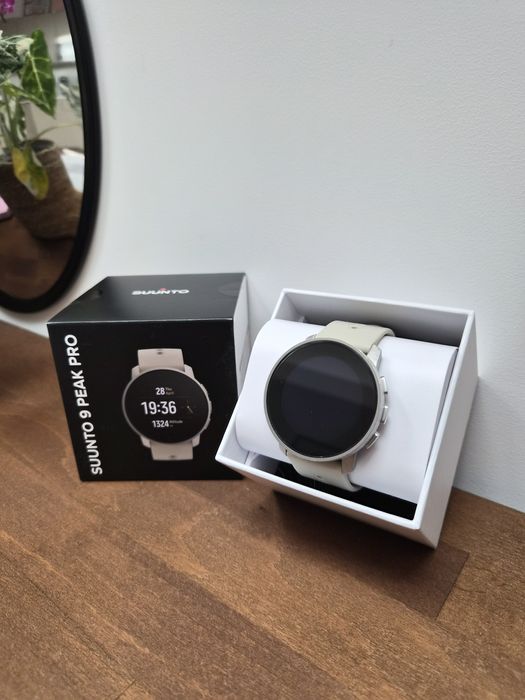 Zegarek suunto 9 peak pro sand beżowy