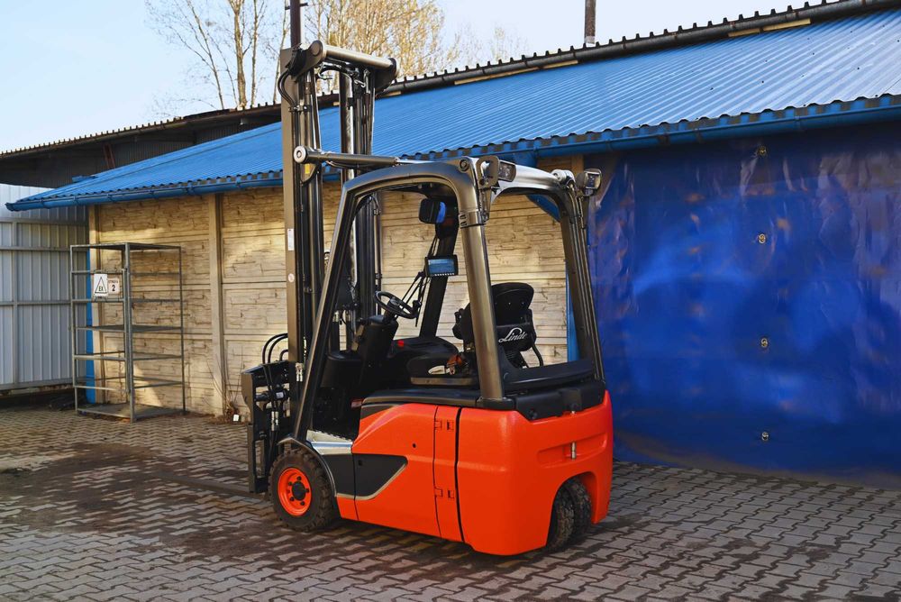 Wózek widłowy Linde E16C-02 Triplex 622 cm 2017 rok 4 sekcje FHP 471