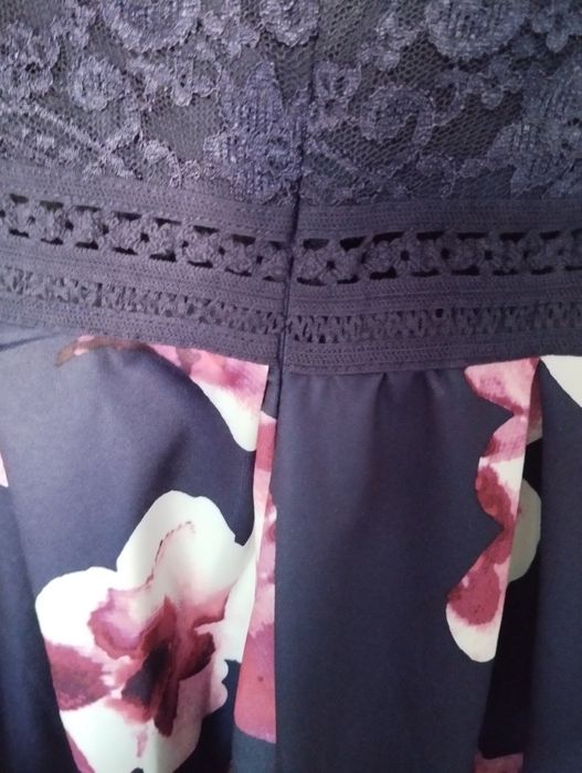 Sprzedam nową sukienkę roz.48/50