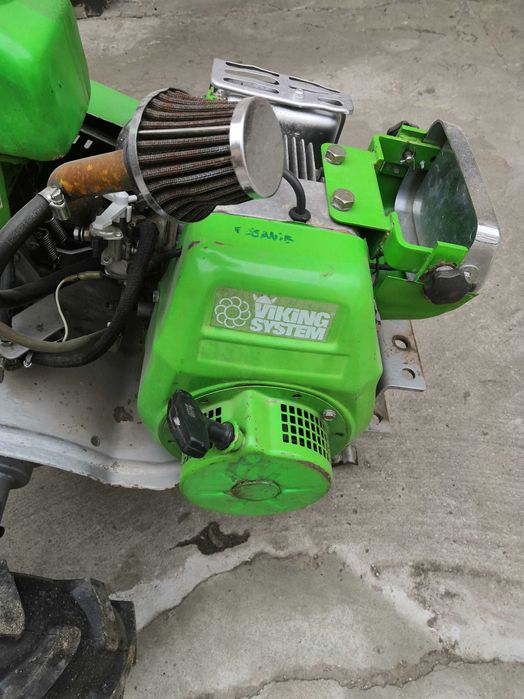 Traktorek Viking 6000