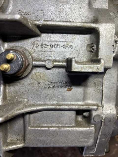 Ford Mustang V8 skrzynia biegow T-5  Borg Warner   85-91r