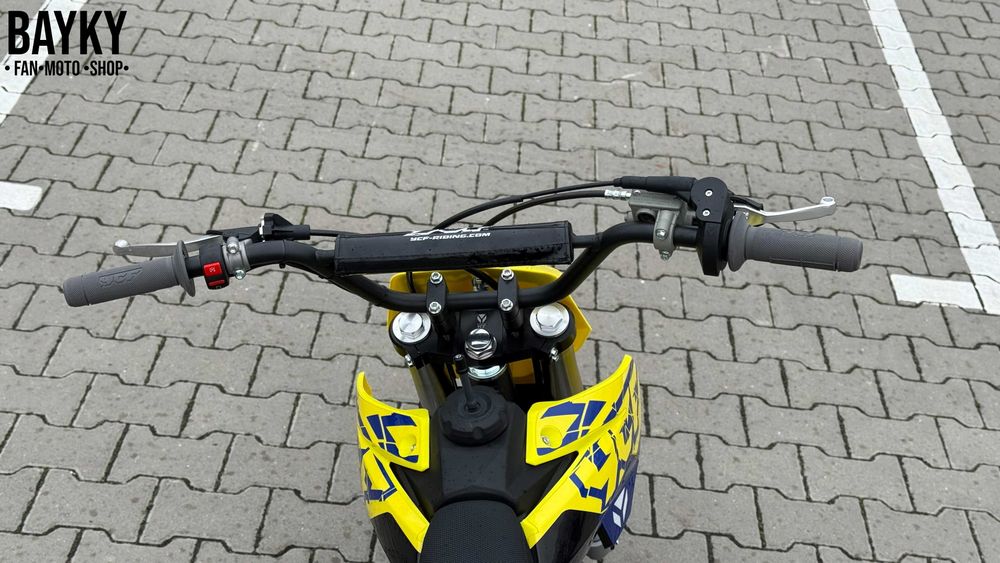 Мотоцикл YCF Pilot 125